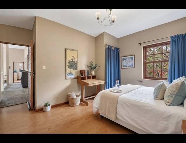 5 BEDROOM HOUSE FOR SALE IN EMMARENTIA
